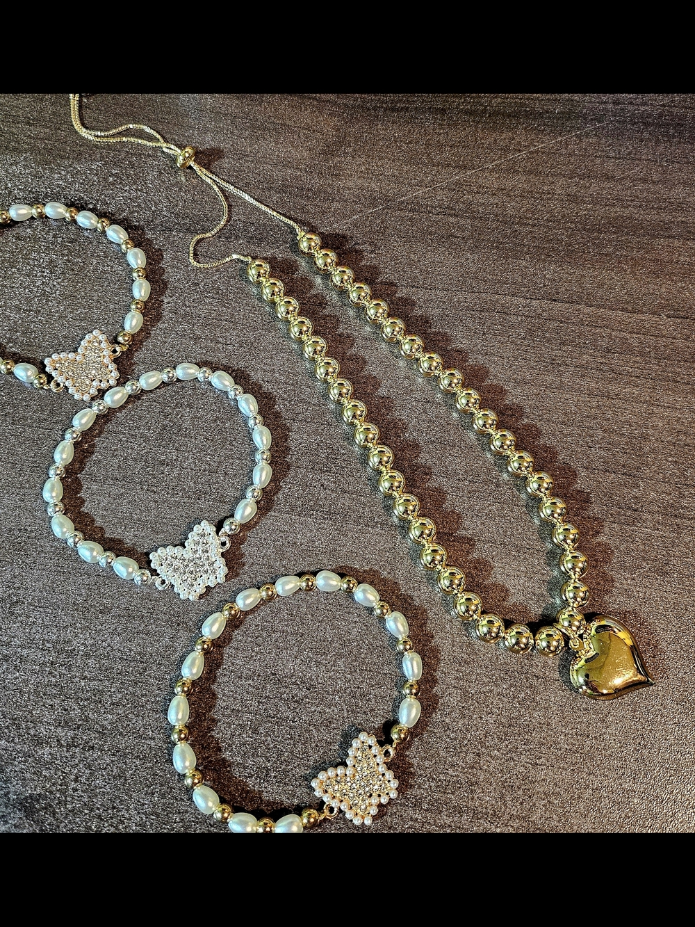 Synthetic Gold Heart Pendant Beaded Necklace with Pearl Butterfly Bracelets